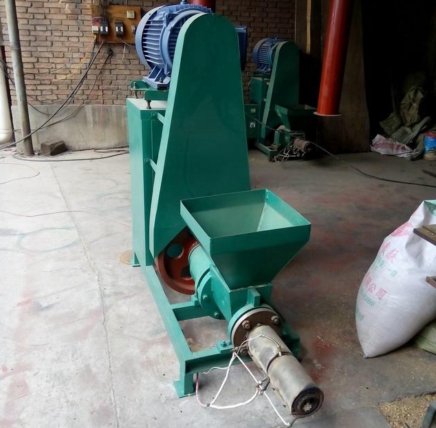 木炭機(jī)的出現(xiàn)讓很多投資者看到了它的經(jīng)濟(jì)價(jià)值，但選購需謹(jǐn)慎